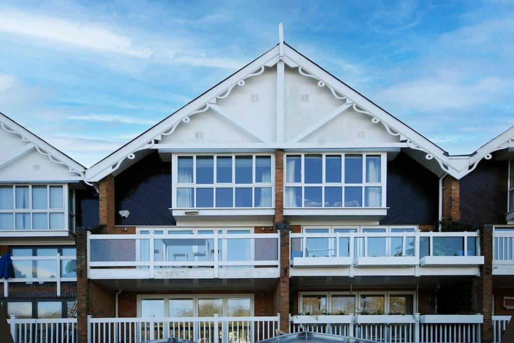The Oars - Riverfront Property Henley-on-Thames Екстер'єр фото