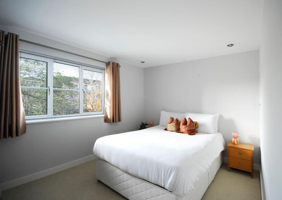 The Oars - Riverfront Property Henley-on-Thames Екстер'єр фото
